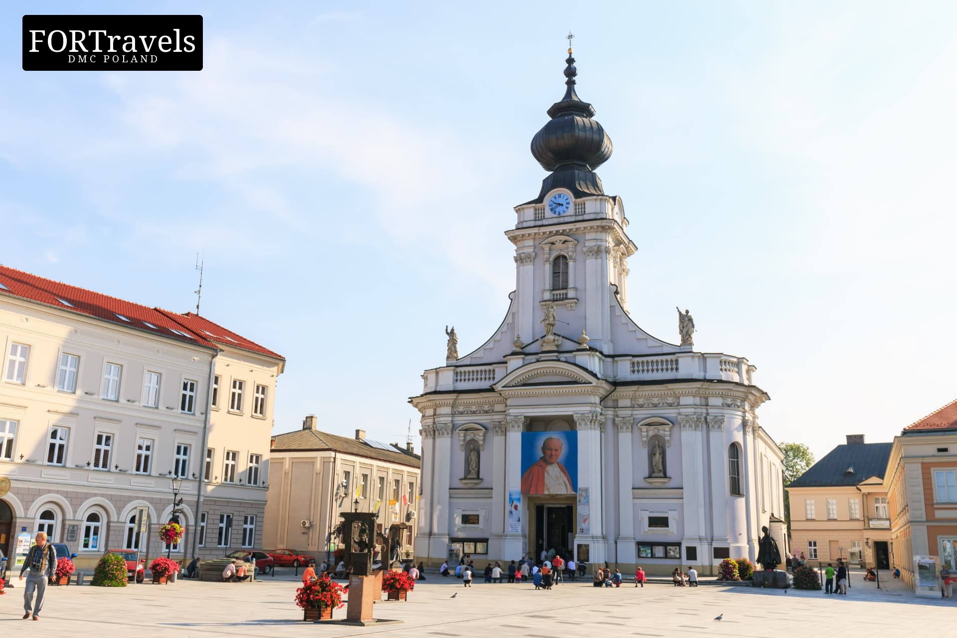 Rynek i bazylika w Wadowicach – FORTravels DMC Poland