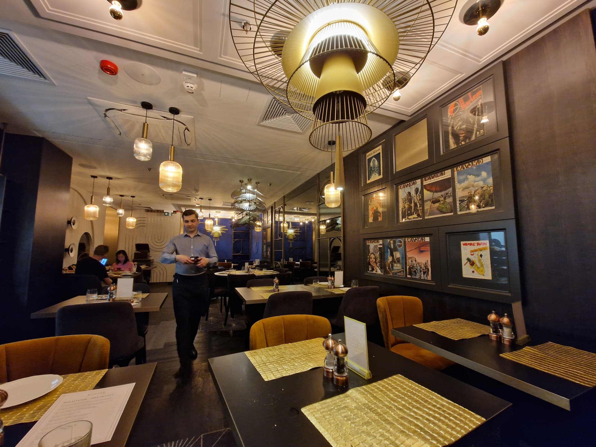Elegant restaurant interior set for a group dinner in Poland — FORTravels DMC Poland